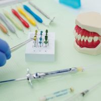Купить стоматологические инструменты, материалы и оборудование для стоматологов  в Минске и Беларуси.